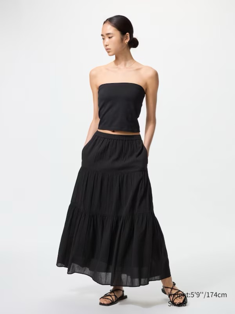 Uniqlo 3 Tiered Black Skirt With Pockets